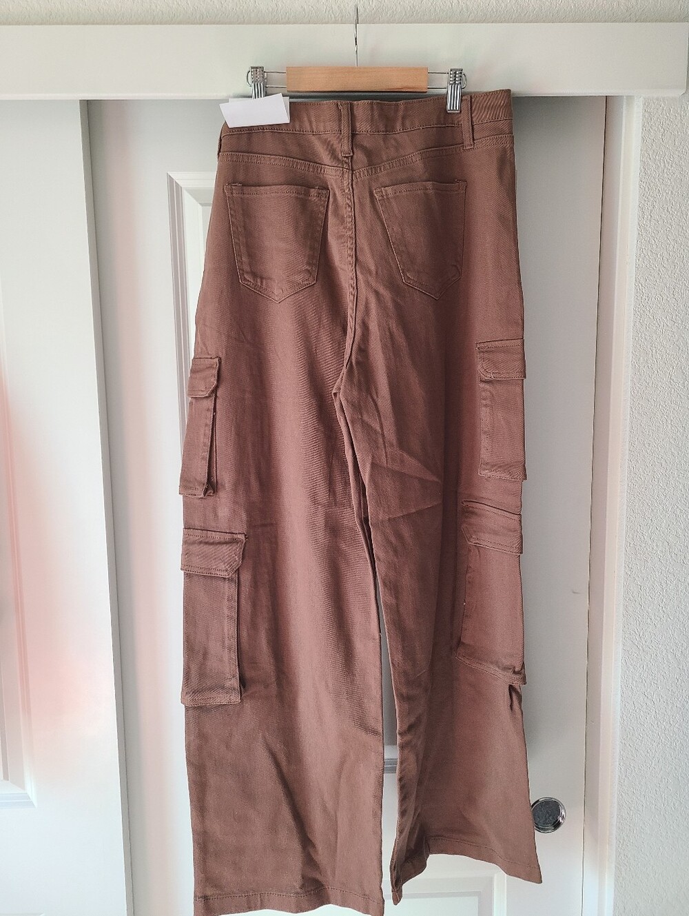 NWT YMI High Rise Wide Leg Brown Cargo Pants - Picture 7 of 9